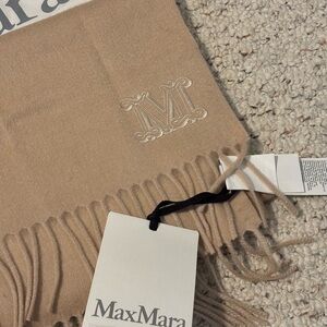 Max Mara Camel Cashmere Scarf with Embroidered M Logo – New with Tags